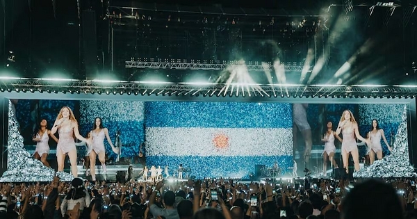 Shakira's Argentina Shows: Over 120,000 Fans Enjoy - News Directory 3