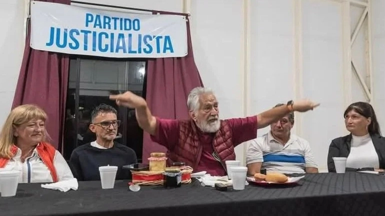 El ex gobernador de San Luis, salió a responder los dichos del actual, Poggi.