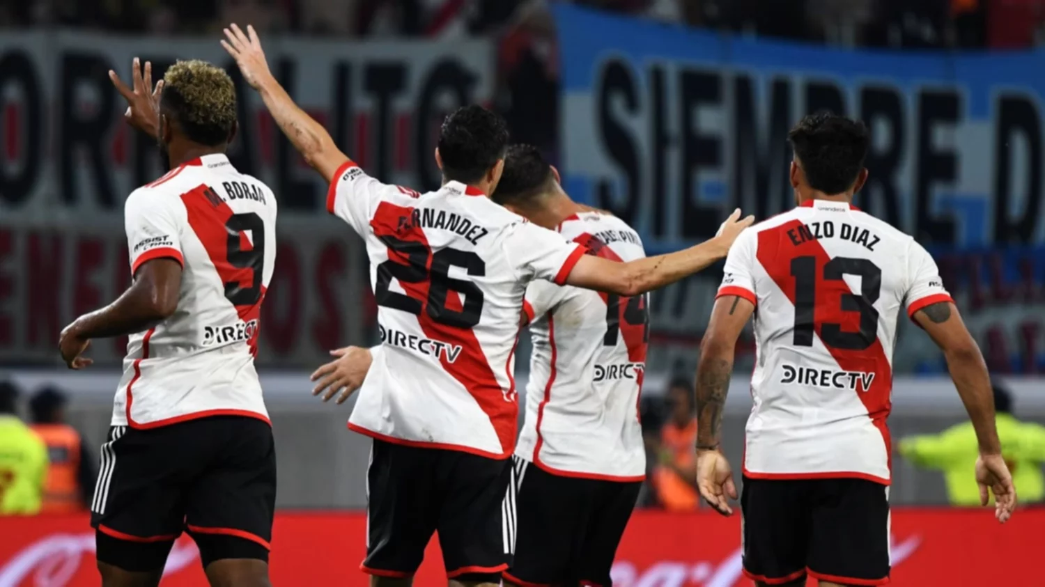 Ya se conoció la nueva camiseta de River que vestirán los jugadores